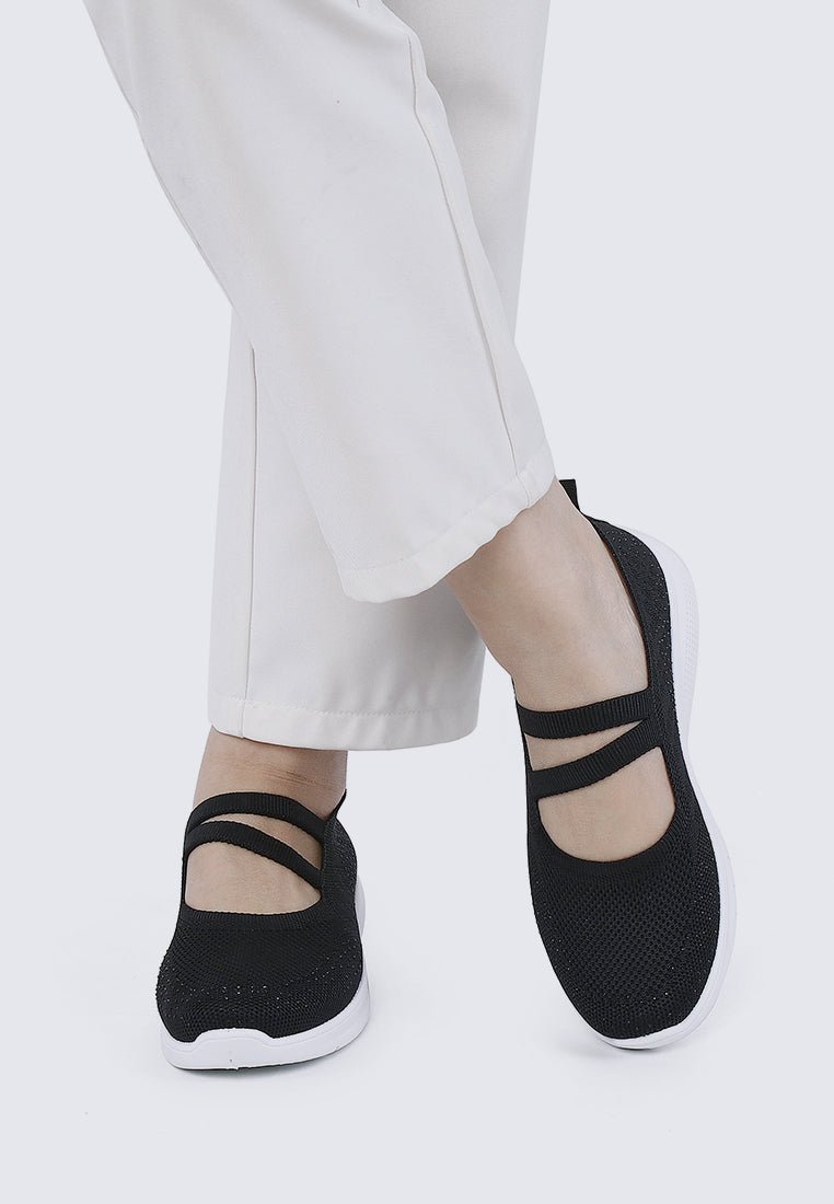 Gentle Walk Comfy Sneakers In BlackShoes - myballerine