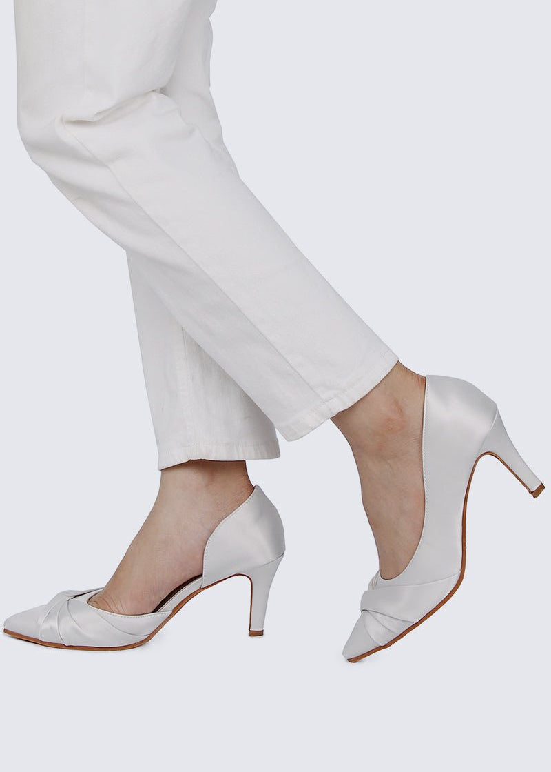 Ginny Comfy Pumps In IvoryShoes - myballerine