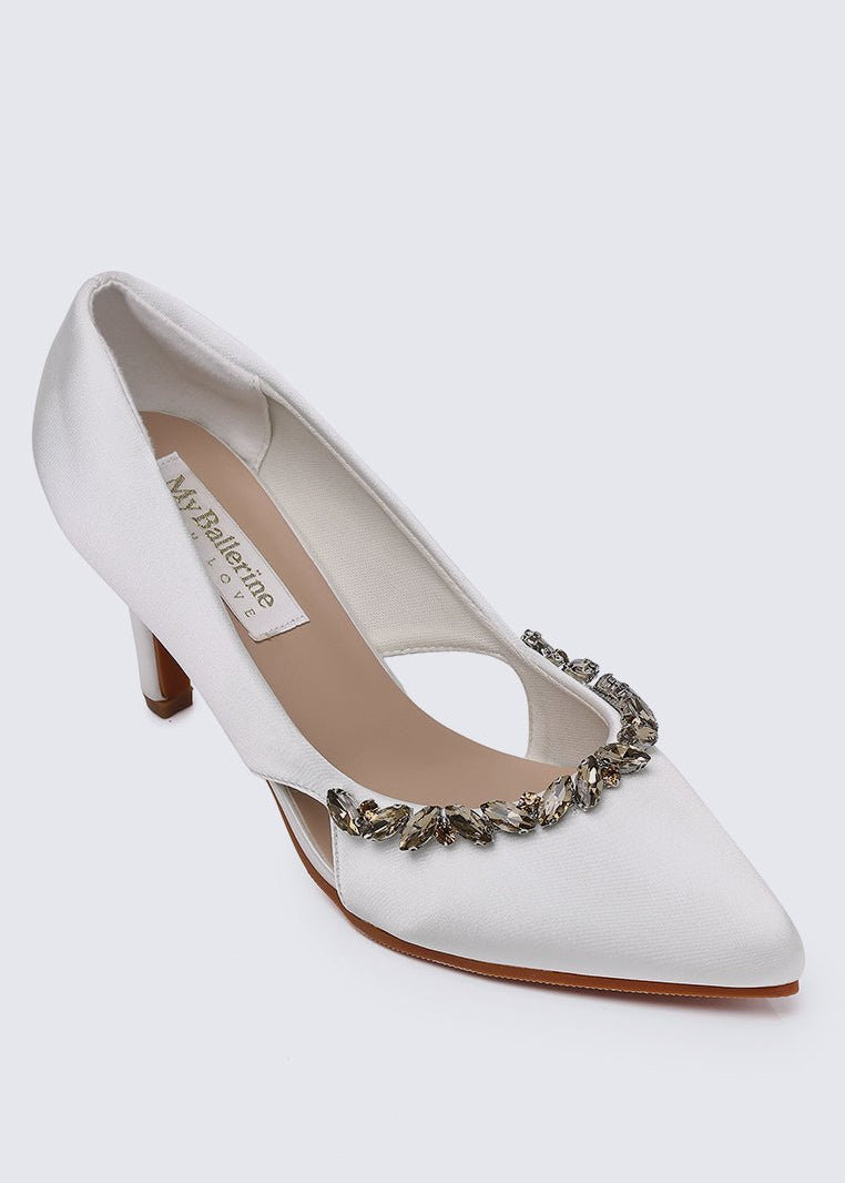 Gisele Comfy Pumps In IvoryShoes - myballerine