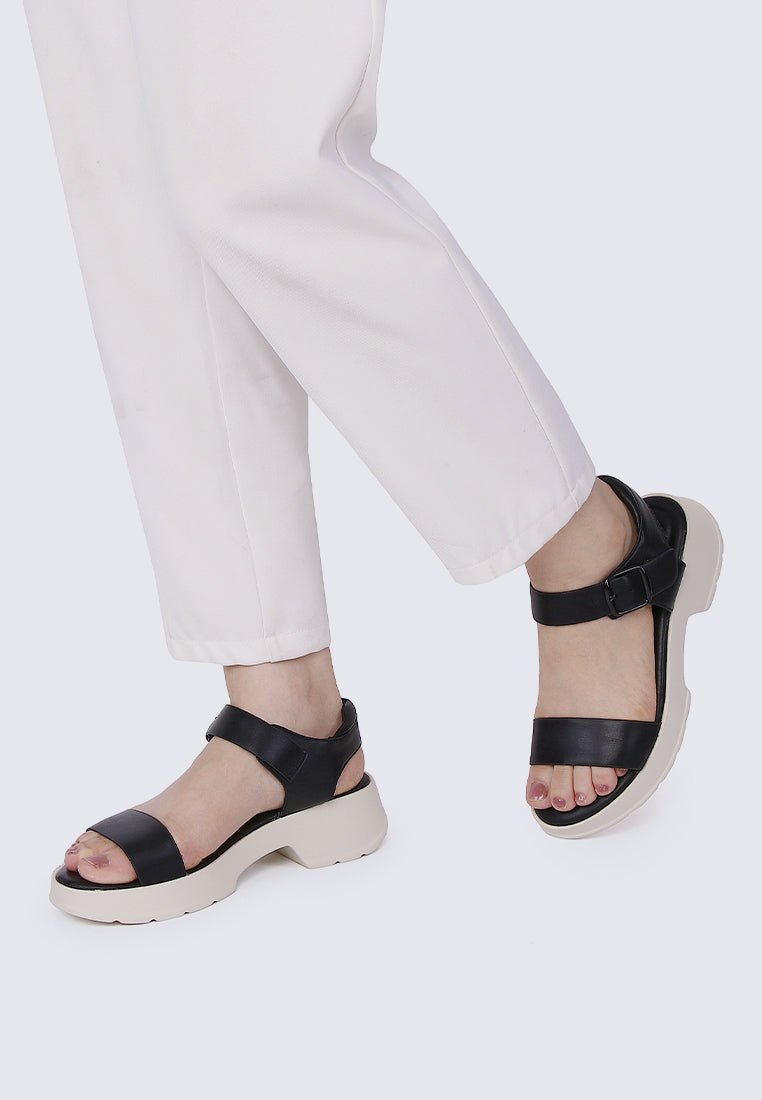 Go Walk Comfy Sandals In BlackShoes - myballerine