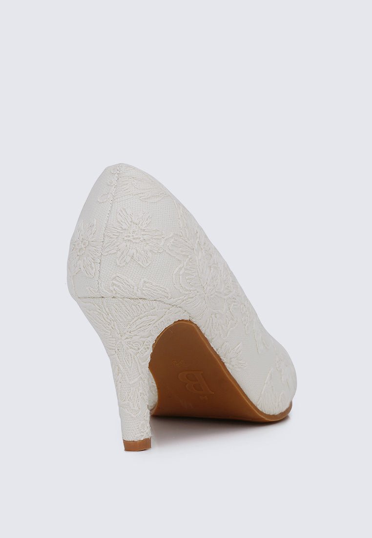 Hadria Comfy Pumps In BeigeShoes - myballerine