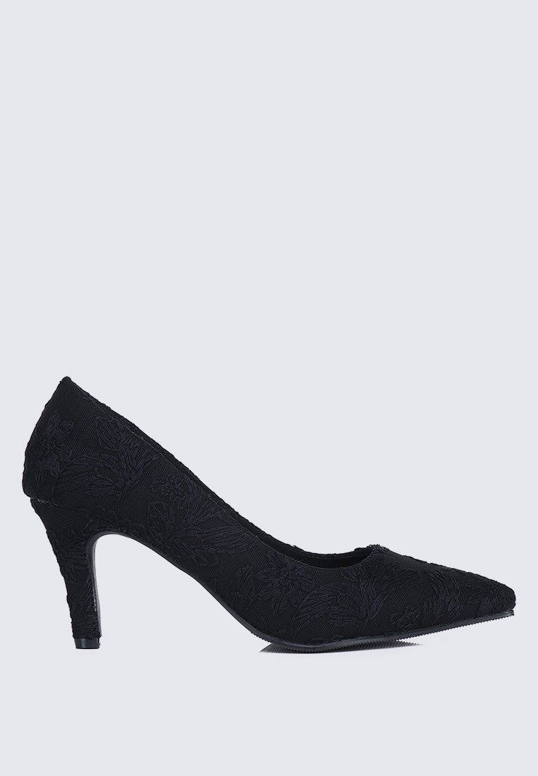 Hadria Comfy Pumps In BlackShoes - myballerine