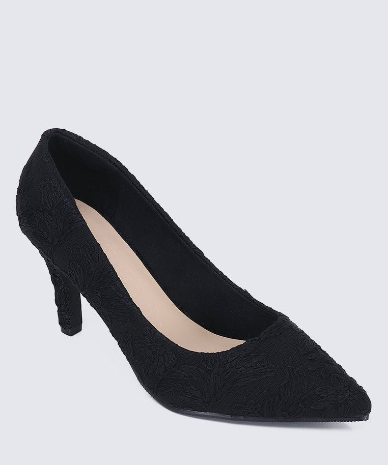 Hadria Comfy Pumps In BlackShoes - myballerine