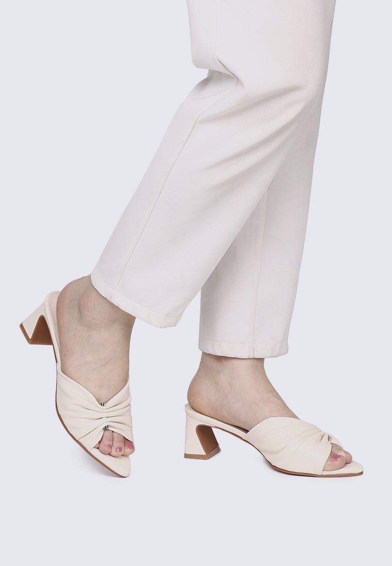 Kailia Comfy Heels In BeigeHeels - myballerine