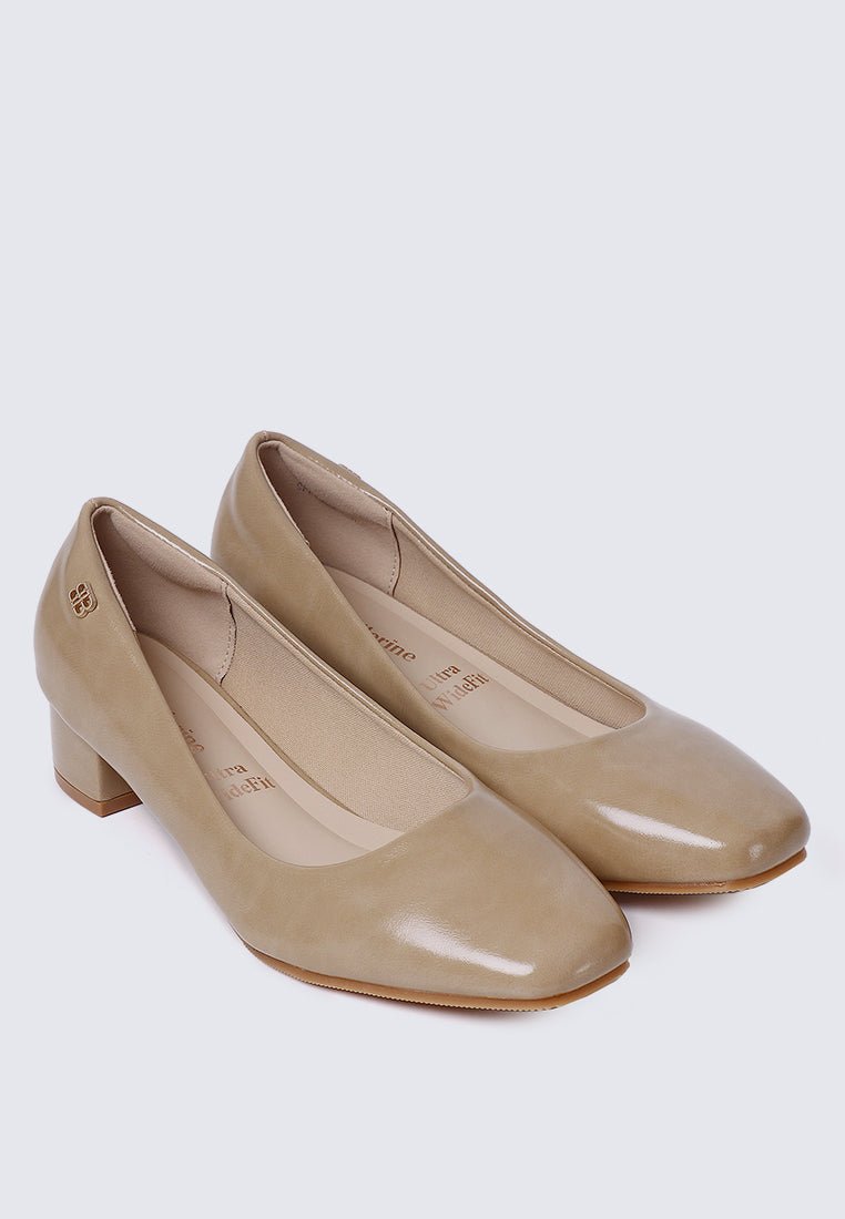 Lucy Ultra WideFit Comfy Heels In AlmondHeels - myballerine