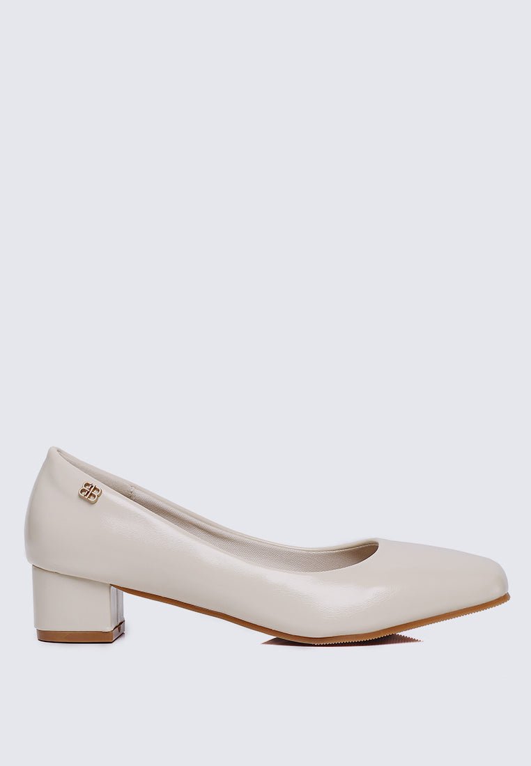 Lucy Ultra WideFit Comfy Heels In Off WhiteHeels - myballerine