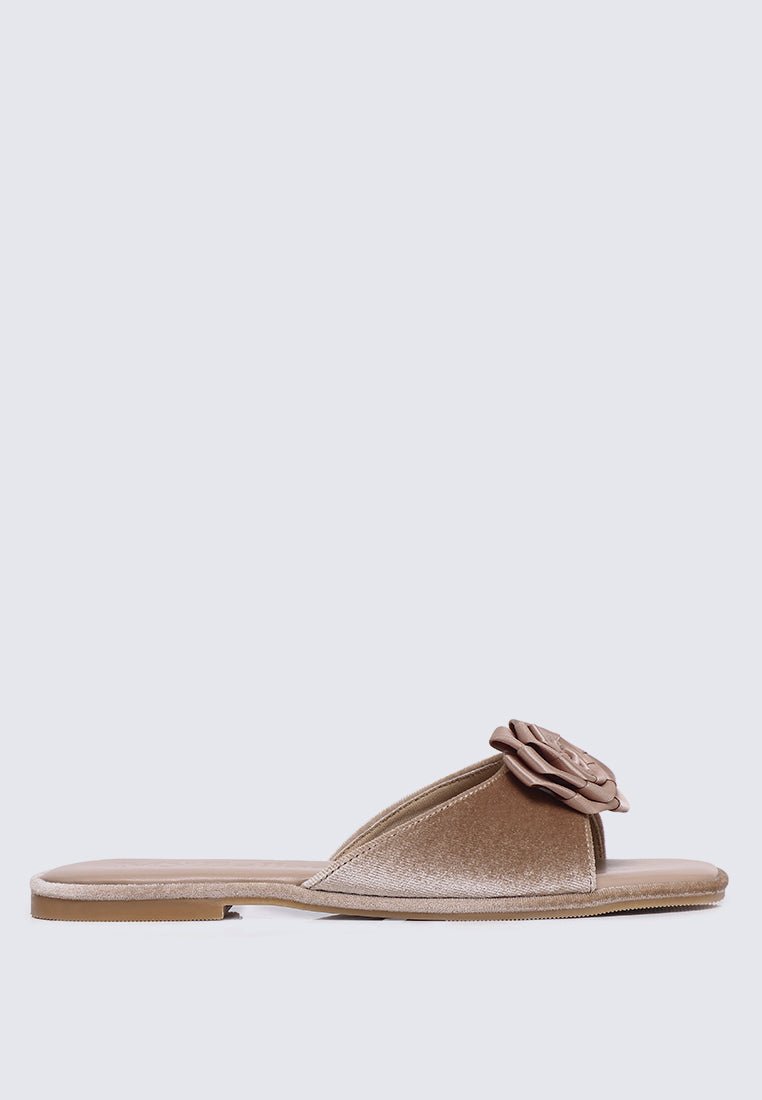 Lusina Comfy Sandals In NudeHeels - myballerine