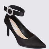 Lyla Comfy Pumps In BlackShoes - myballerine