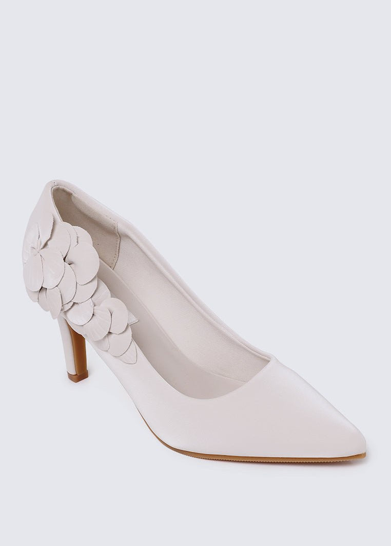Madeleine Comfy Heels In BeigeHeels - myballerine