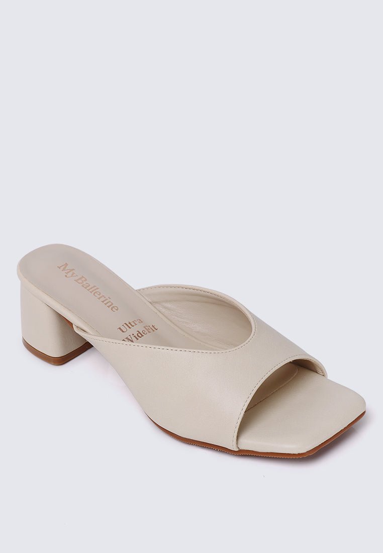 Nami Ultra WideFit Comfy Heels In BeigeHeels - myballerine