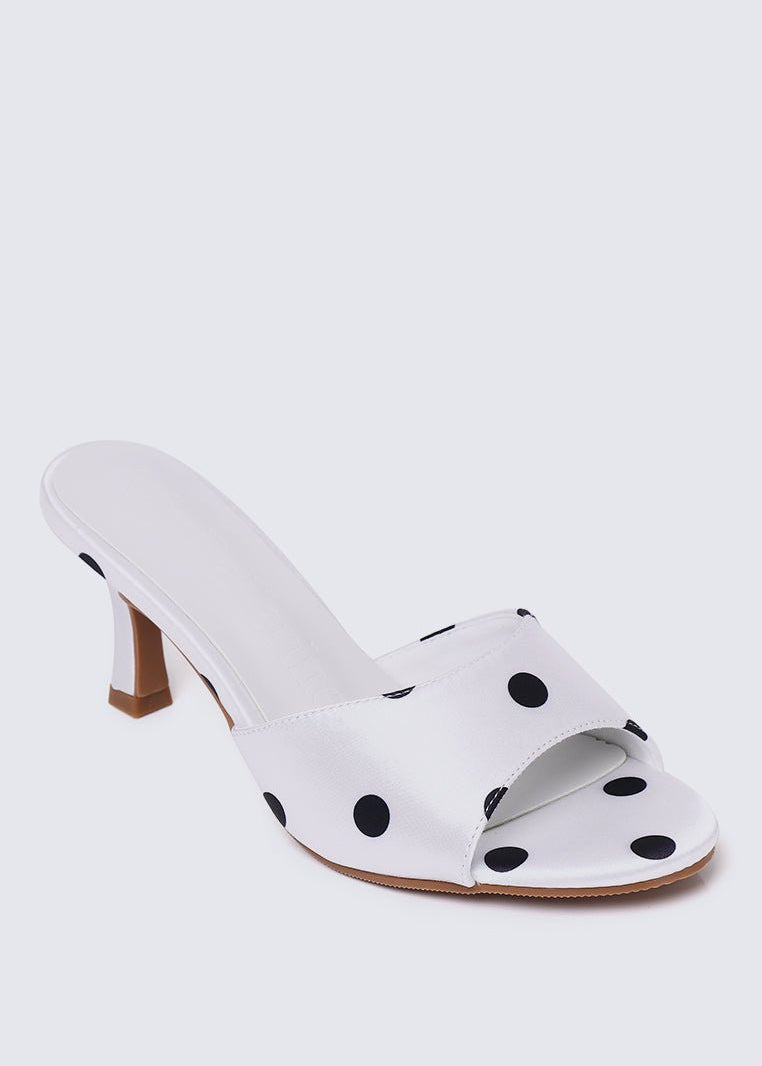 Noira Comfy Heels In WhiteHeels - myballerine