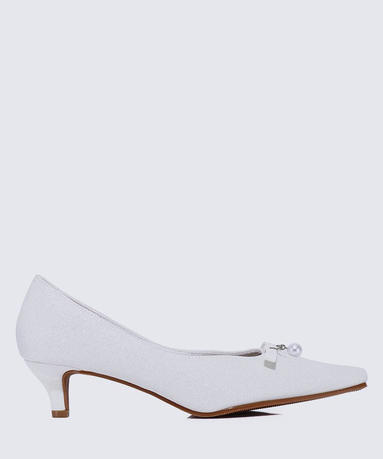 Perla Comfy Pumps In Ivory - myballerine