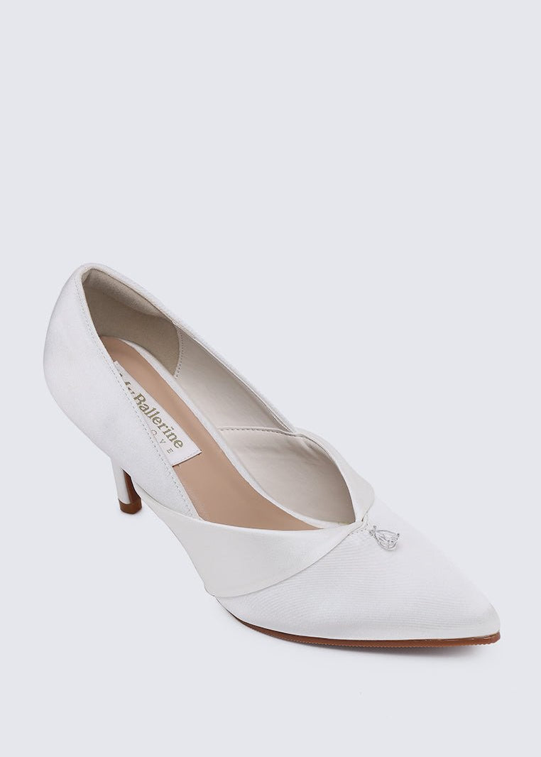 Rosaline Comfy Pumps In Off White - myballerine