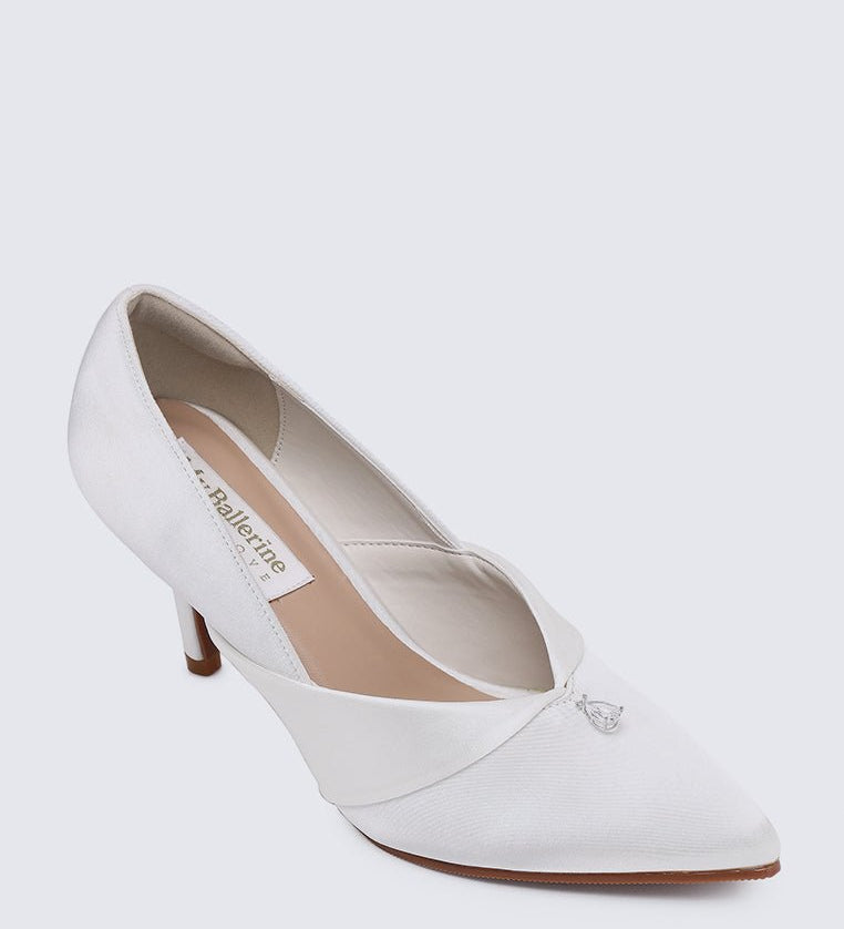 Rosaline Comfy Pumps In Off White - myballerine