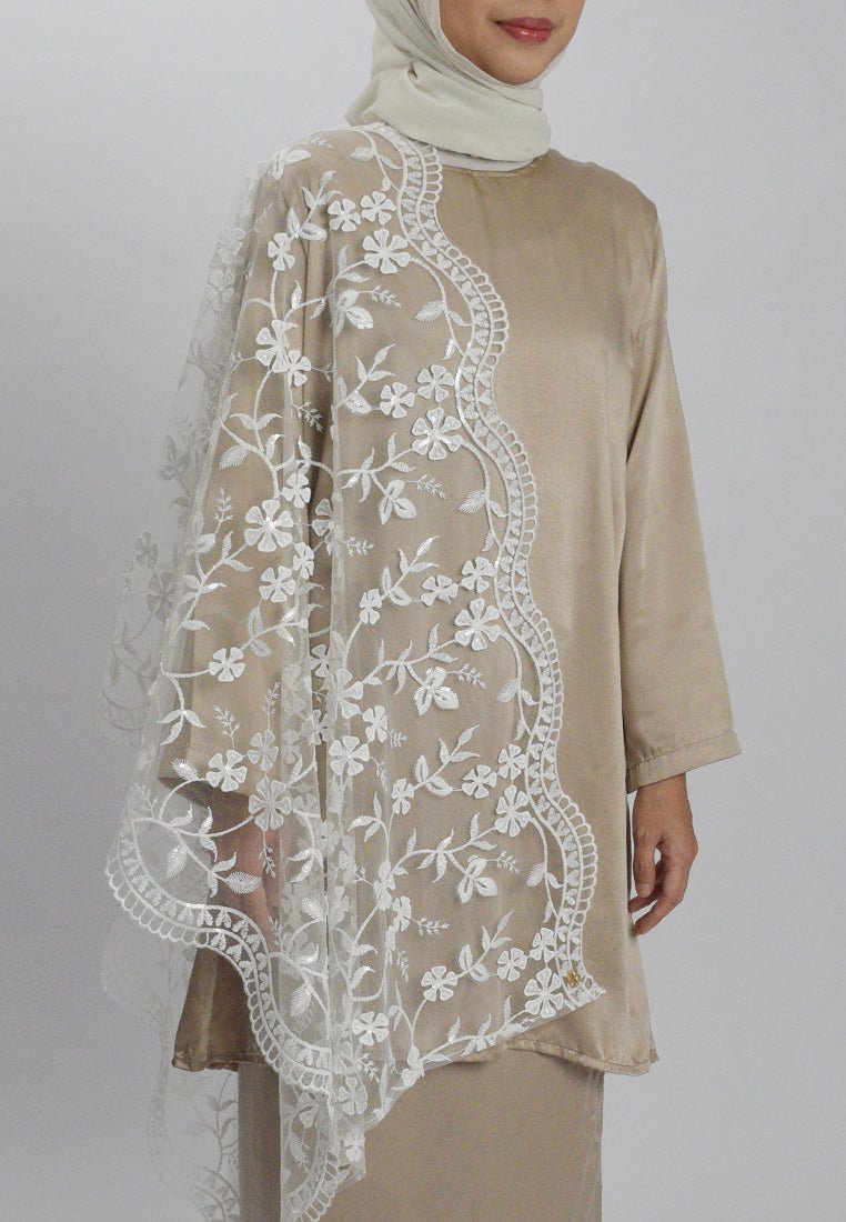 Senja Selendang Premium Scarves In WhiteSelendang - myballerine