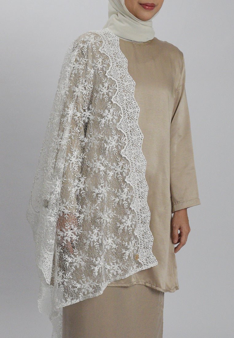 Sinaran Selendang Premium Scarves In WhiteSelendang - myballerine