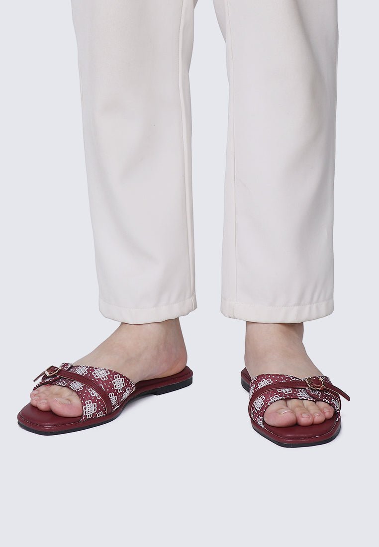 Syira Comfy Sandals In MaroonSandals - myballerine