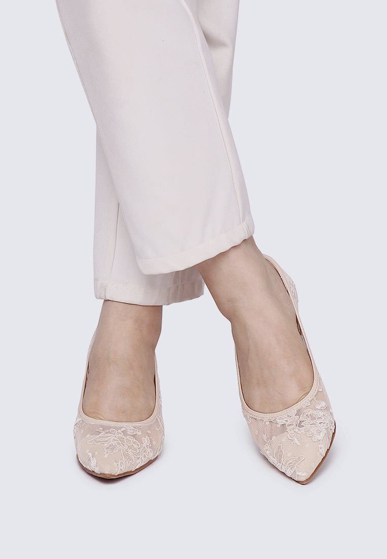 Sylvara Comfy Heels In AlmondHeels - myballerine