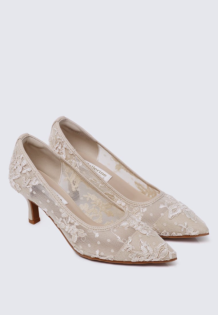 Sylvara Comfy Heels In AlmondHeels - myballerine