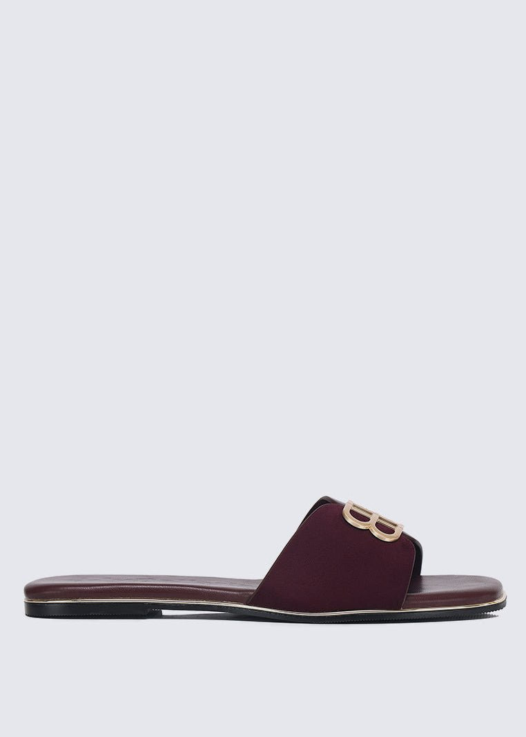 Toffee Comfy Sandals In BurgundySandals - myballerine