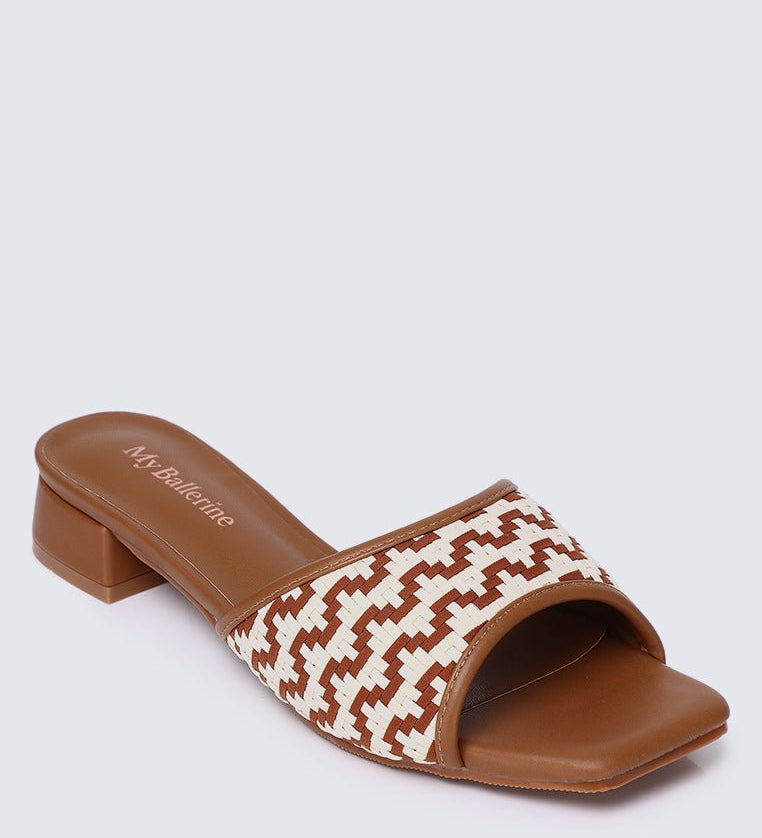 Vee Comfy Sandals In BrownShoes - myballerine