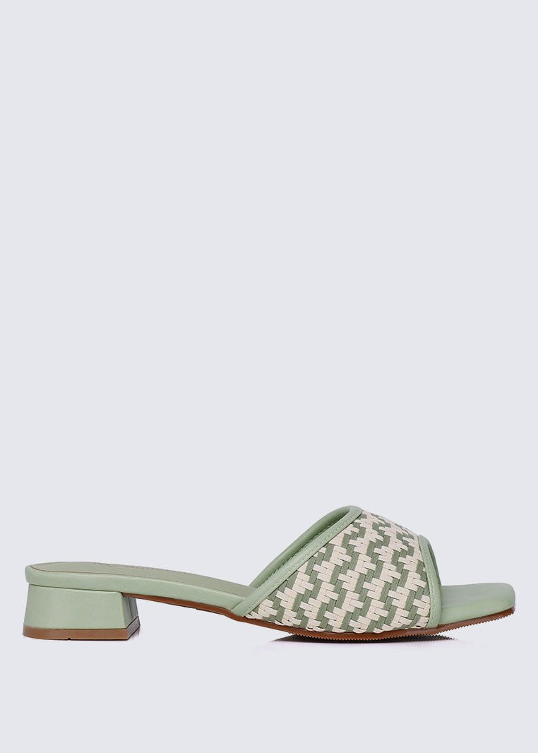 Vee Comfy Sandals In Sage GreenShoes - myballerine