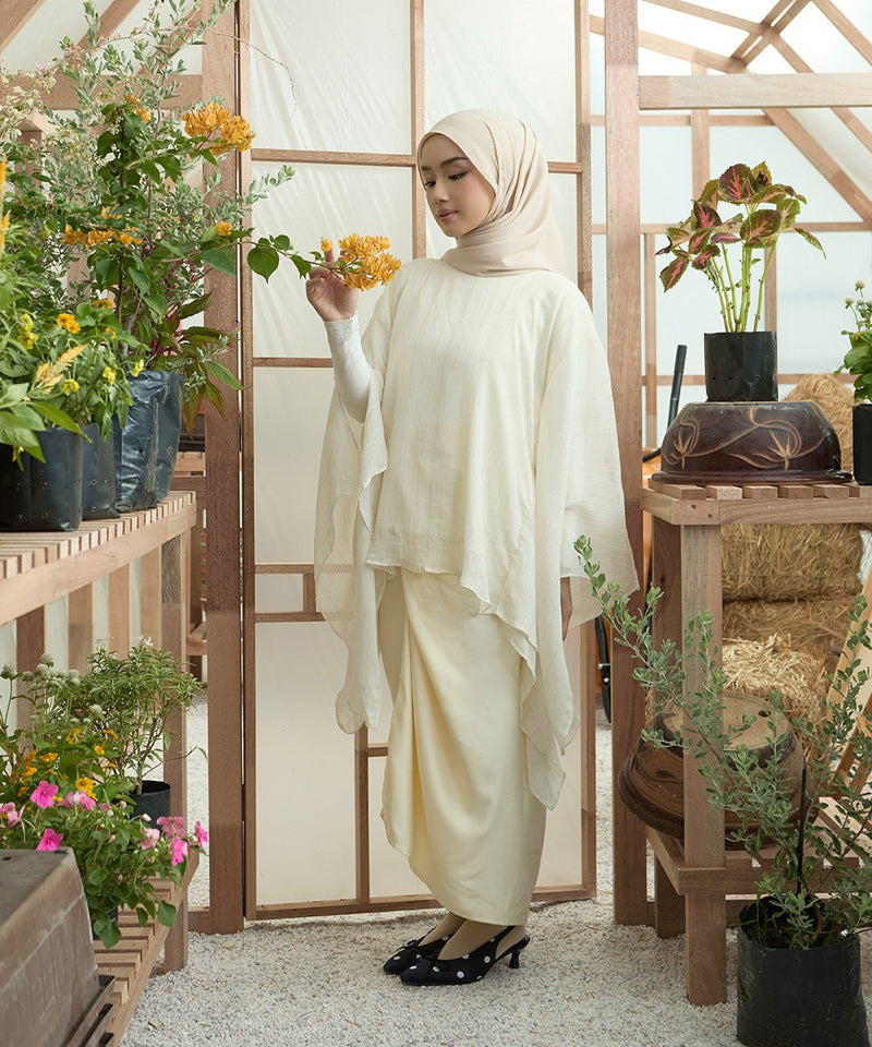 Velora Comfy Heels In BlackHeels - myballerine