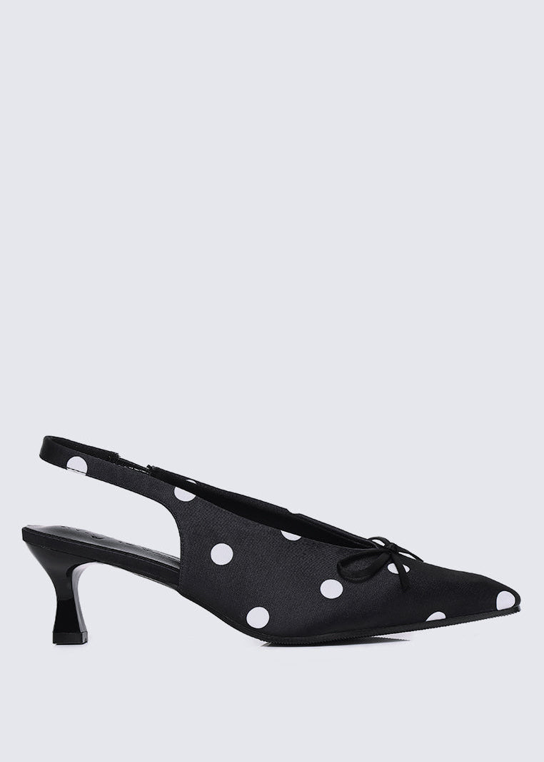 Velora Comfy Heels In BlackHeels - myballerine