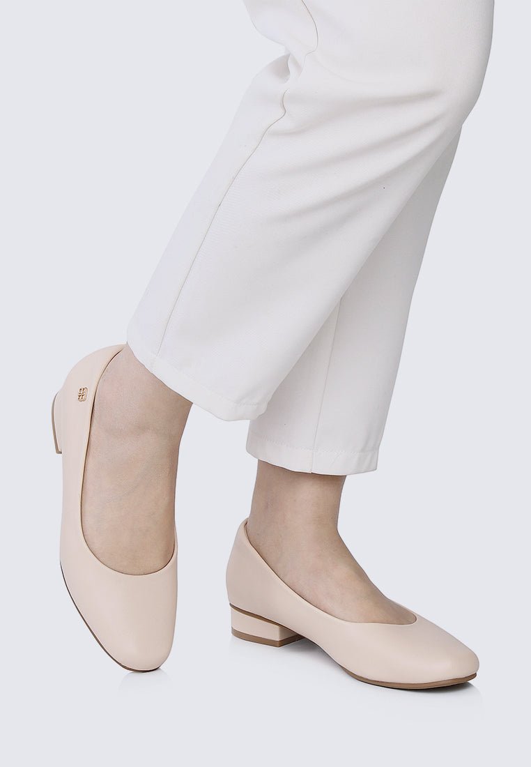 Vyan Comfy Pumps In BeigeShoes - myballerine