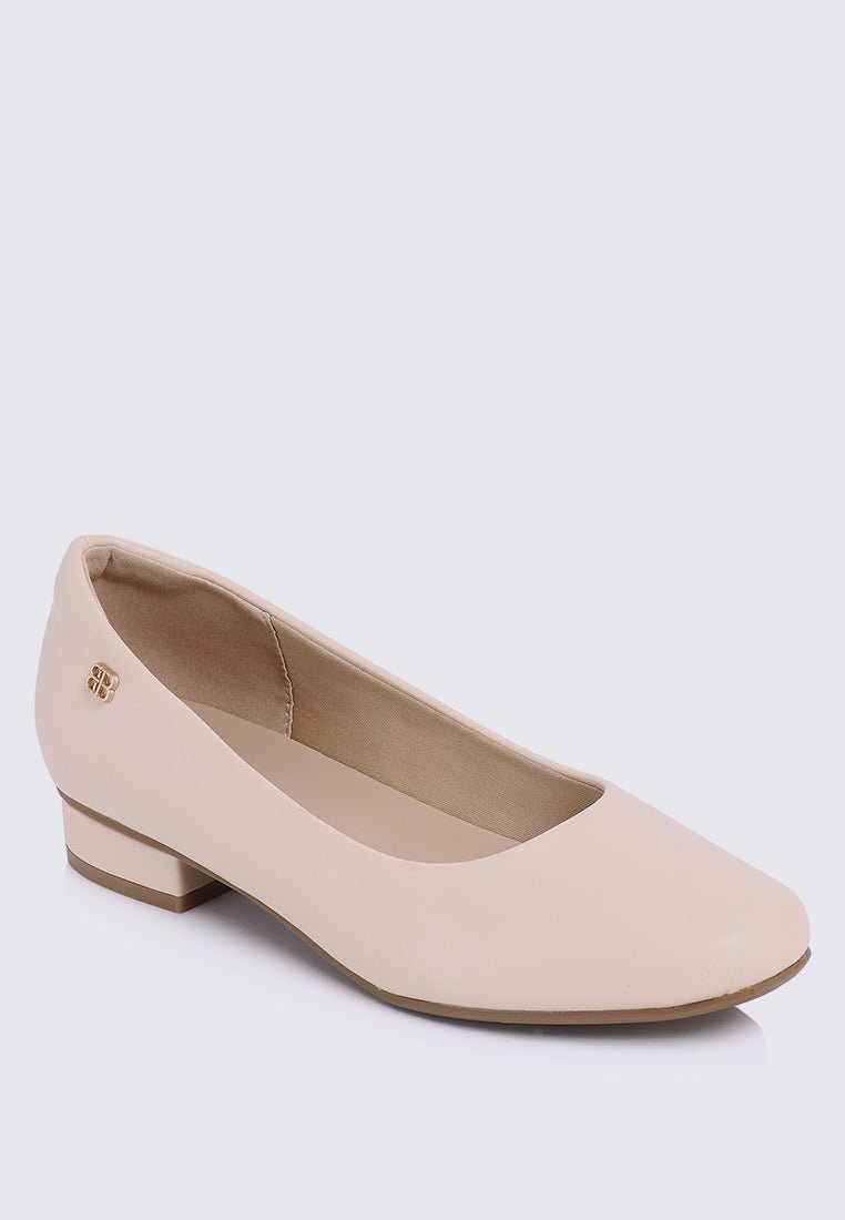 Vyan Comfy Pumps In BeigeShoes - myballerine