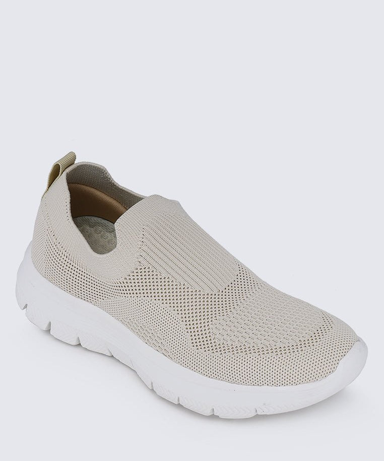 WalkEase Comfy Sneakers In BeigeShoes - myballerine