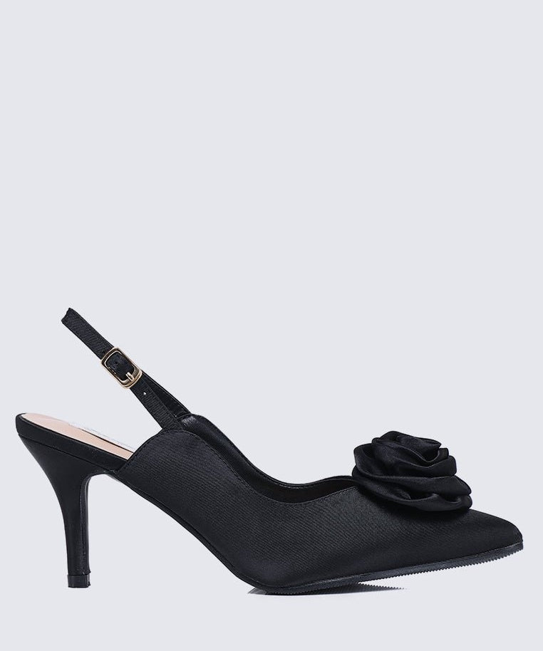 Whispers Of Petals Comfy Heels In BlackShoes - myballerine
