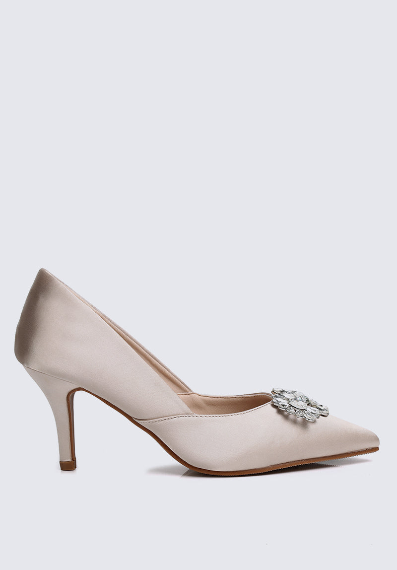 Adelyn Comfy Pumps In Champagne