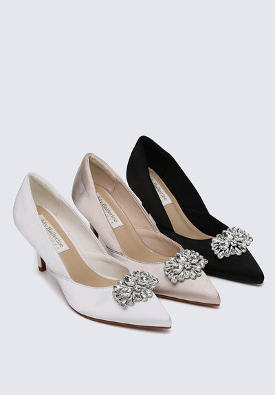 Adelyn Comfy Pumps In Champagne