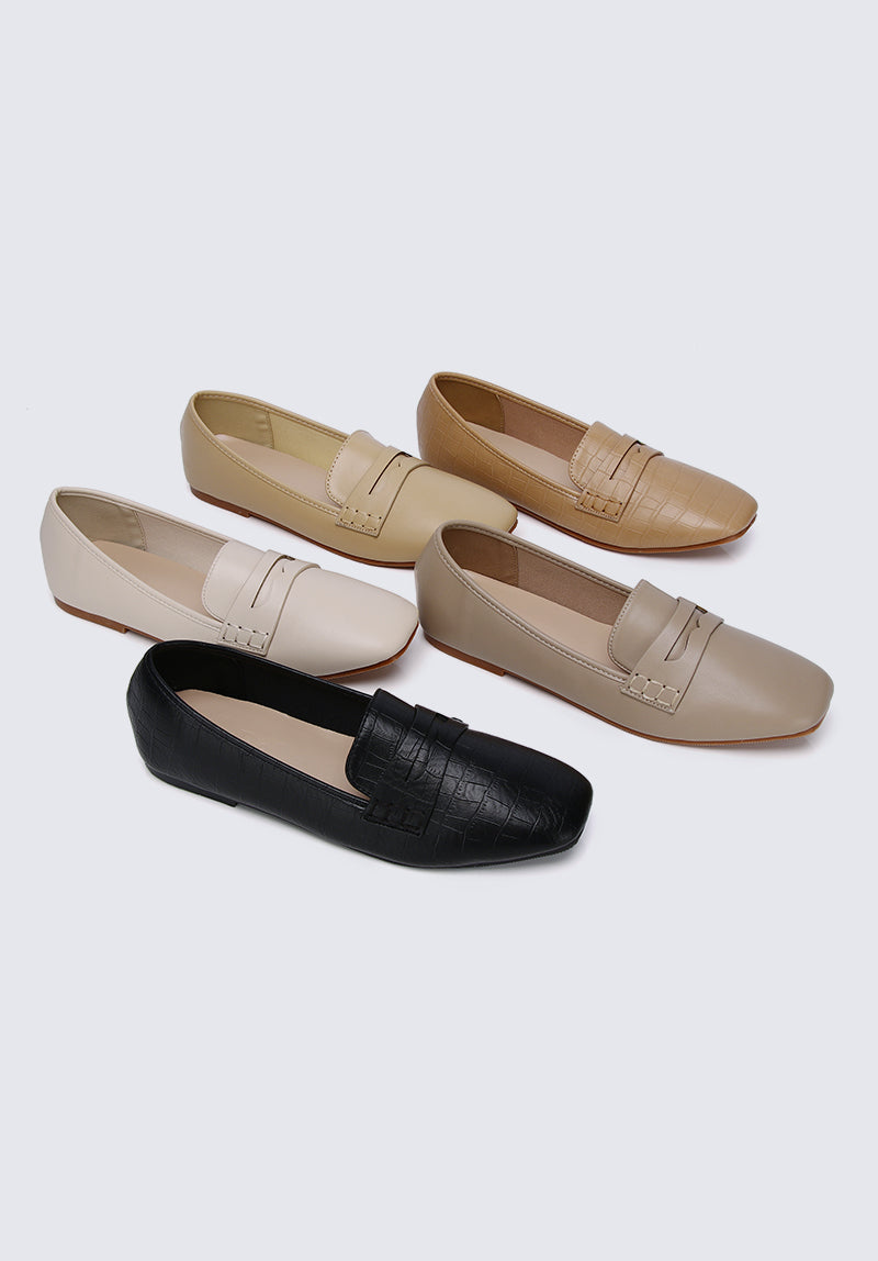 Andrea Comfy Loafers In Nude