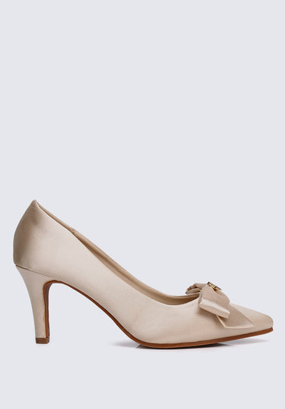 Royal Courage Pumps In Nude