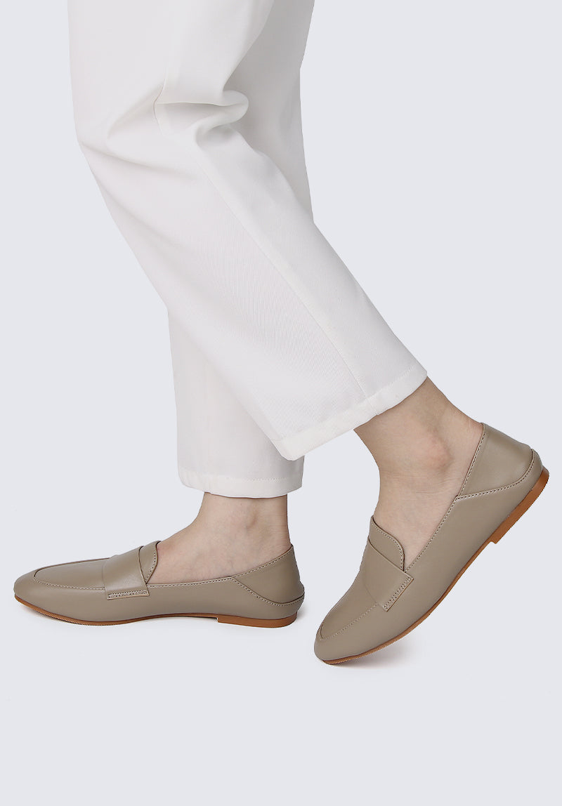 Josie Comfy Loafers In Taupe
